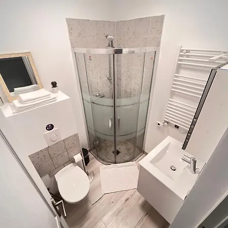 Premium - Coliving Liberation Avec Terrasse & Salle De Bain Privee * Ницца
